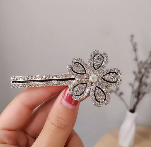 Flowered Crystal Luxury Hairpin