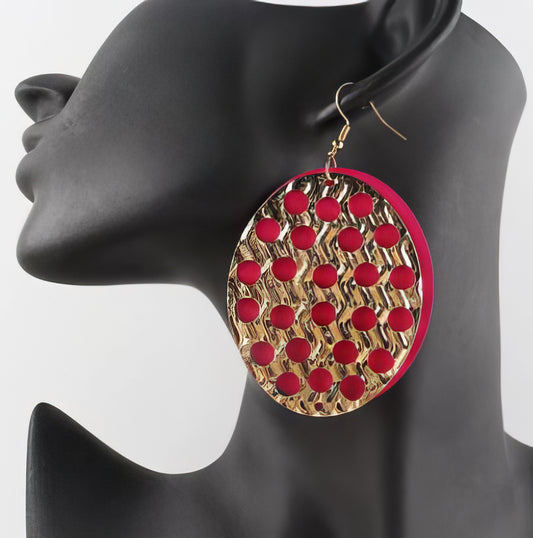 African Wood with Gold Metal Cutout Drop Earrings in Magenta