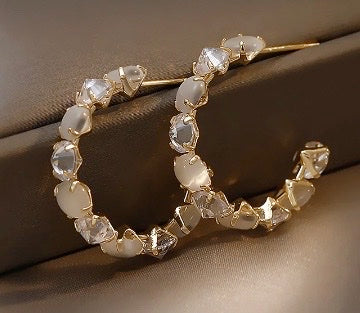 Luxury Opals Hoop Earrings in Gold