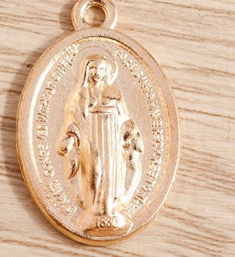 Virgin Mary Charm Pendant Necklace in Gold