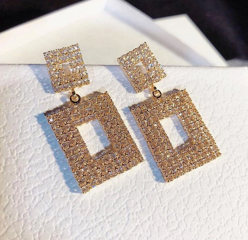 Luxury Shining Two Offset Size Rectangle Crystal Drop Earrings Gold