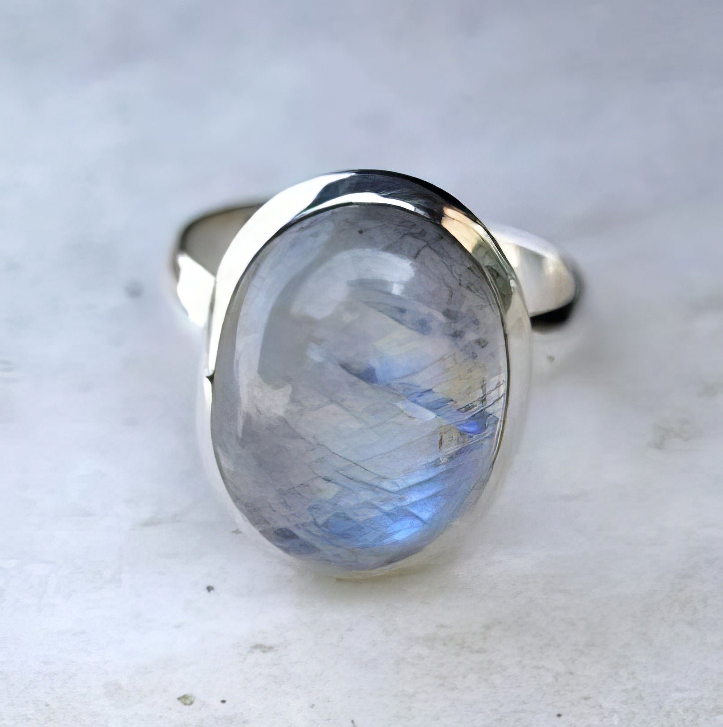 Vintage Moonstone Ring in Silver Sizes 8