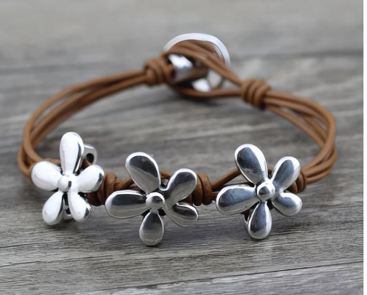 Friendship Vintage Flowers Leather Rope Bracelet