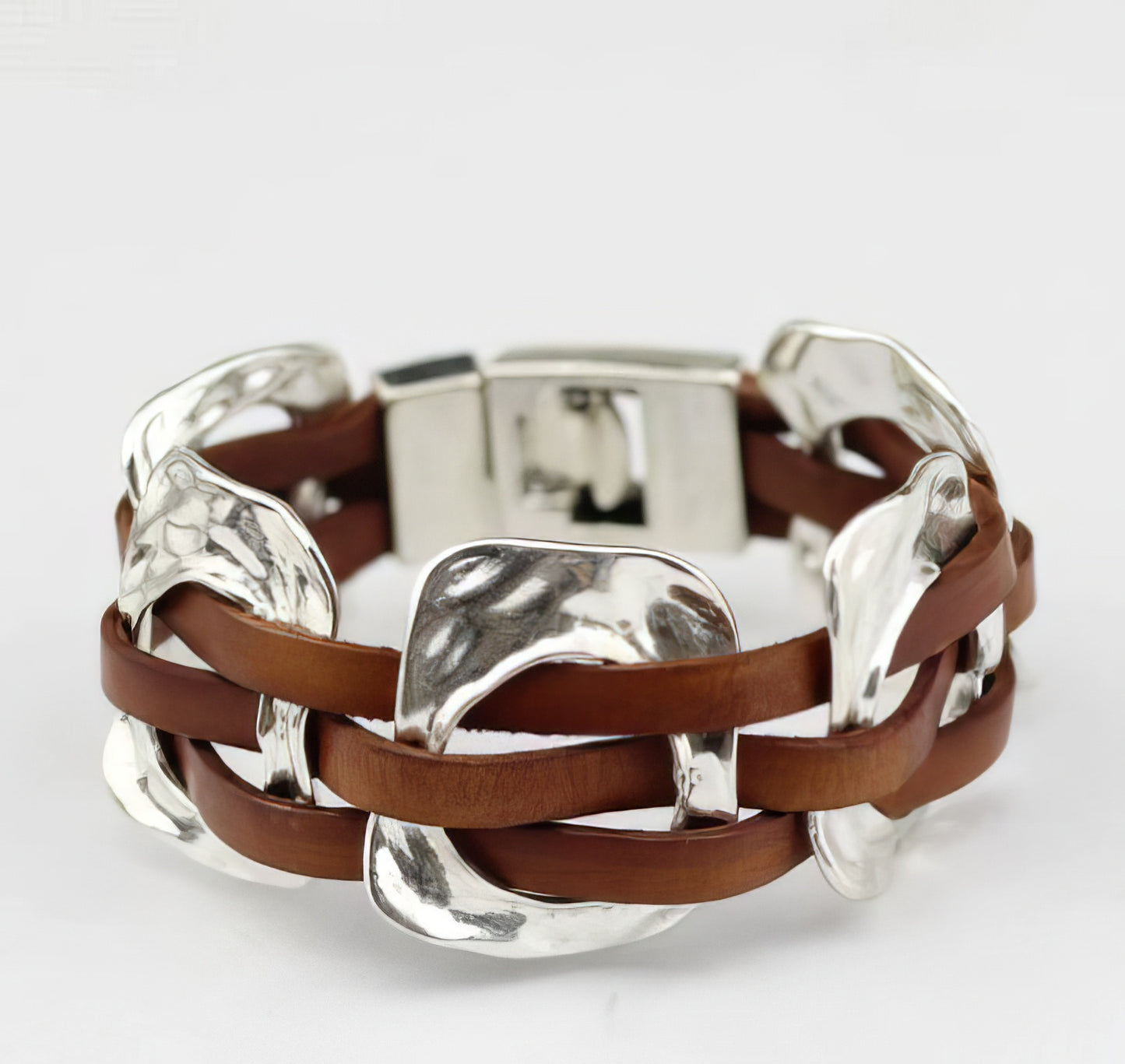 Hammered  Square Ring Leather Bracelet