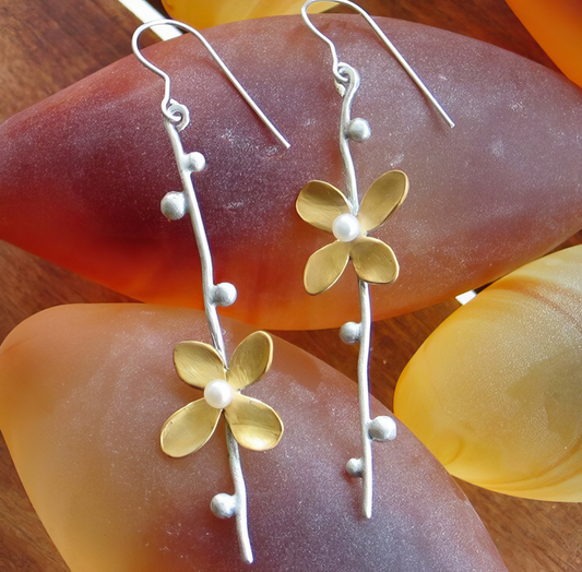 Boho Flower Pearl Drop Earrings Retro in Silver and Gold