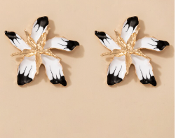 Big Flower Statement Stud Earrings in Black and White