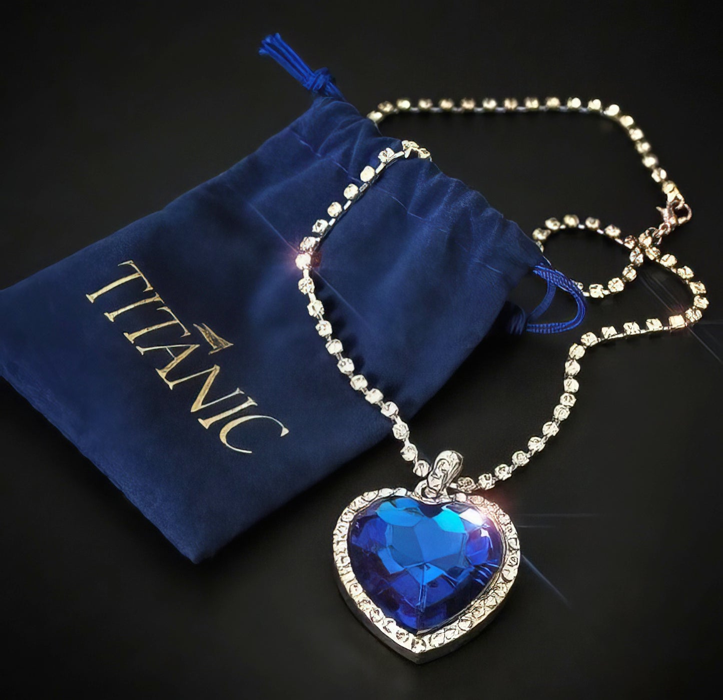 Titanic Heart of Ocean Blue Heart Love Forever Pendant Necklace 45 cm length with Titanic Earrings Velvet Bag Set in Royal Blue and Silver