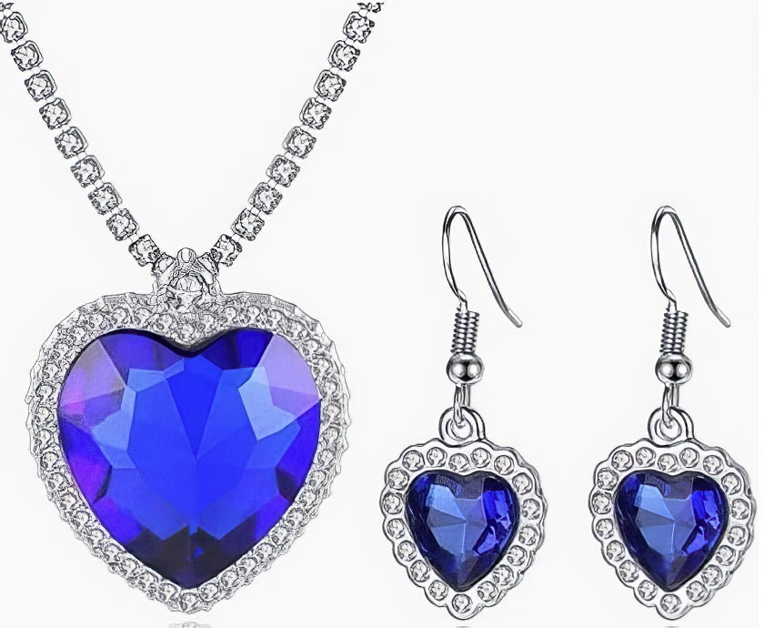 Titanic Heart of Ocean Blue Heart Love Forever Pendant Necklace 45 cm length with Titanic Earrings Velvet Bag Set in Royal Blue and Silver