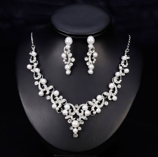 Bridal Sparkling Crystal Pearl Necklace Earrings Set