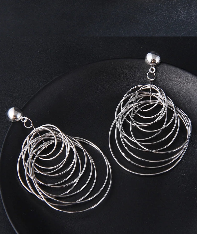 Round Big Metal Circles Dangle Earrings in Silver