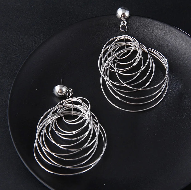 Round Big Metal Circles Dangle Earrings in Silver