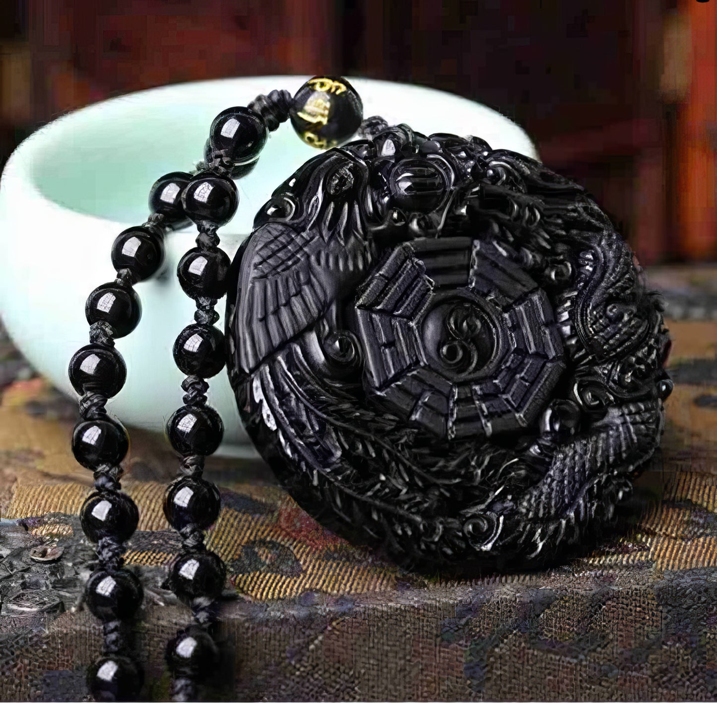 Black Onyx Medallion Handmade Natural Strand Bead Necklace in Black