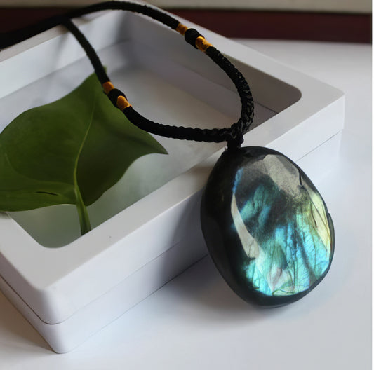 Natural Labradorite Moonstone Pendant Necklace in Grey Black and Blue