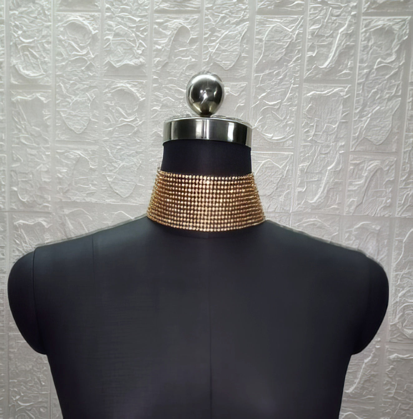 Glitter Rhinestone Wide Choker Collar Necklace in Gold