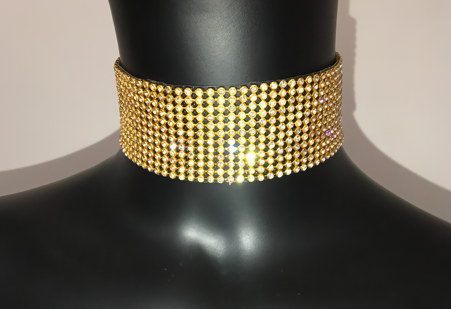 Glitter Rhinestone Wide Choker Collar Necklace in Gold