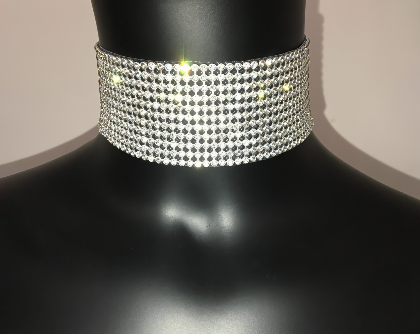 Glitter Rhinestone Wide Choker Collar Necklace in Silver