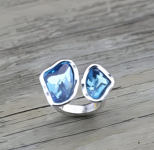 Silver-plated Irregular Crystal Ring in Blue