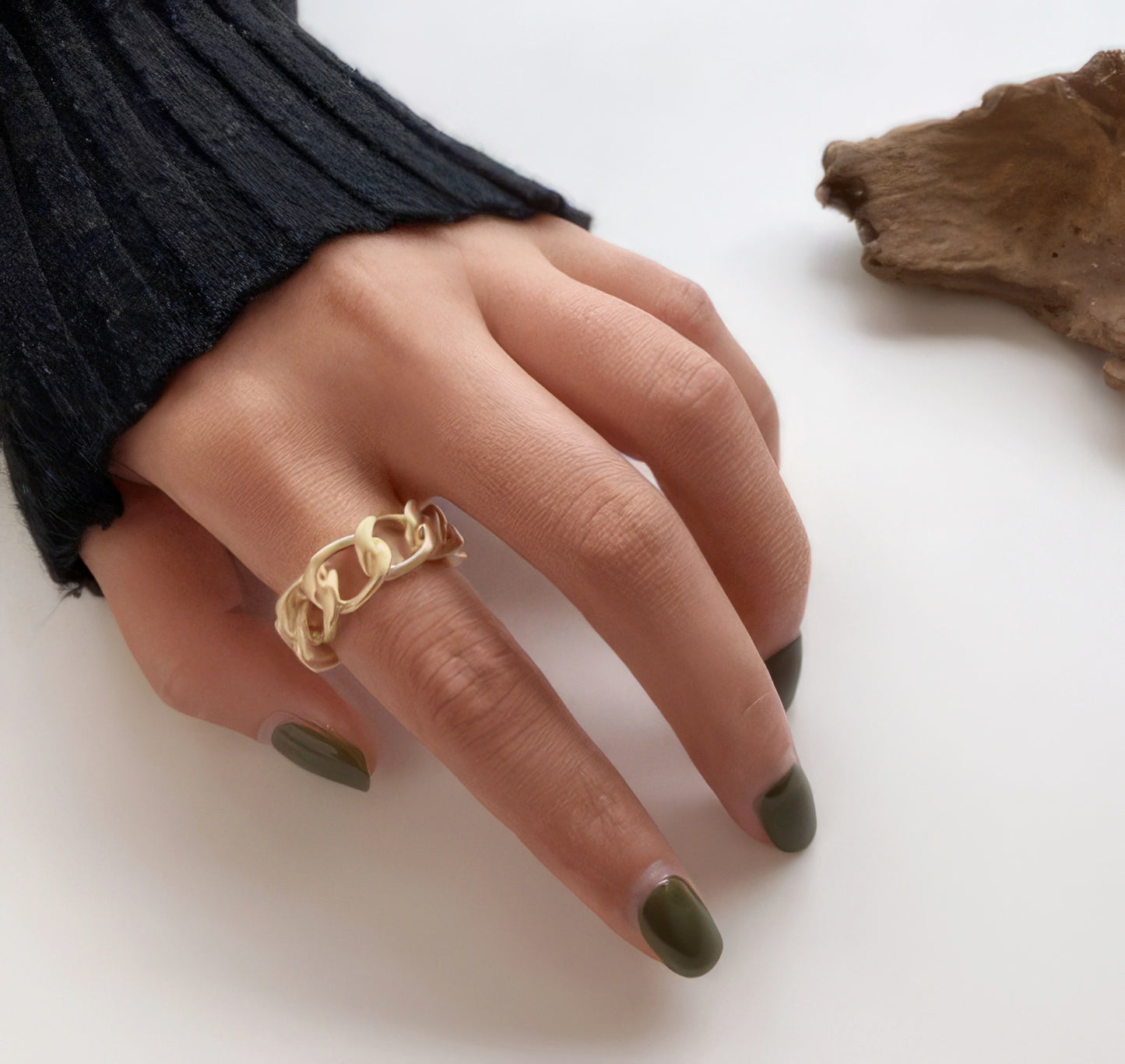 Metal Link Chain Adjustable Ring in Gold