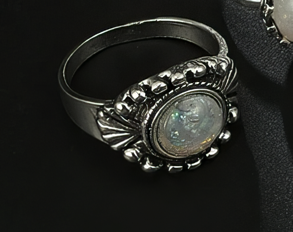 Bohomian Antique Silver Tone Opal Crystal Ring size 5